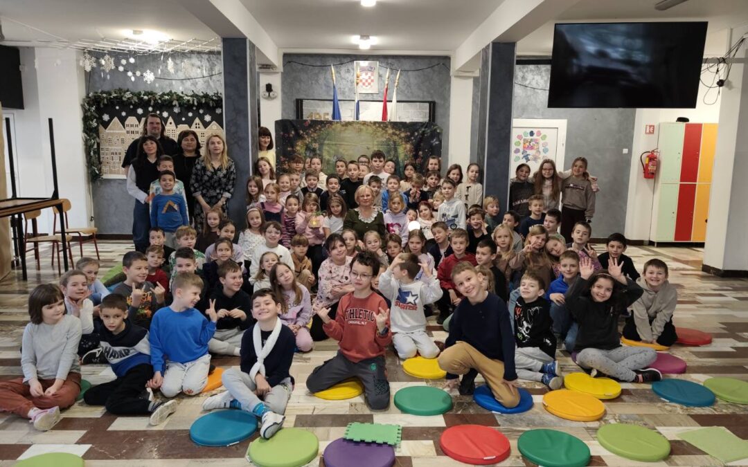 Kad škola čita zajedno – nacionalni čitalački izazov „15 po 15“