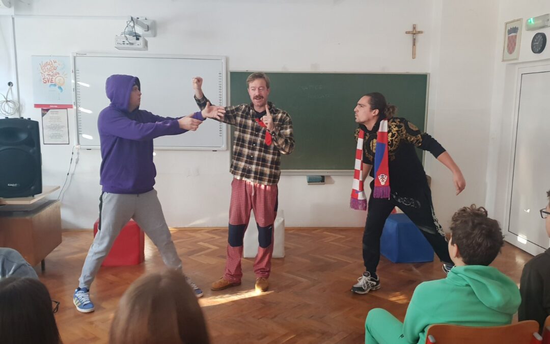 Kazališna predstava „Raspucavanje“ za učenike viših razreda