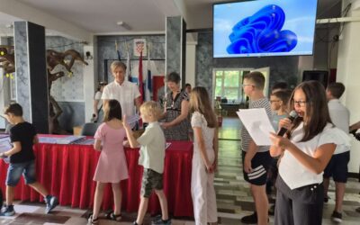 Nagrađivanje učenika i svečani oproštaj osmaša